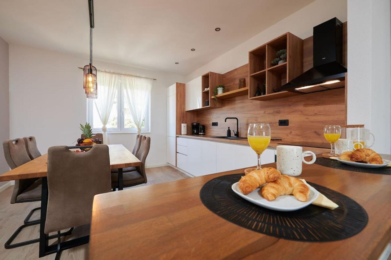 Apartman Babalui تروغير المظهر الخارجي الصورة