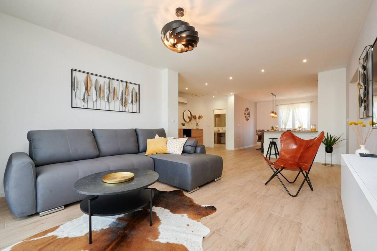 Apartman Babalui تروغير المظهر الخارجي الصورة